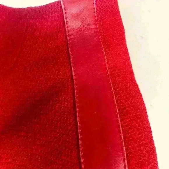 St. John Collection Red Knit & Leather Trim Jacket - Picture 5 of 8